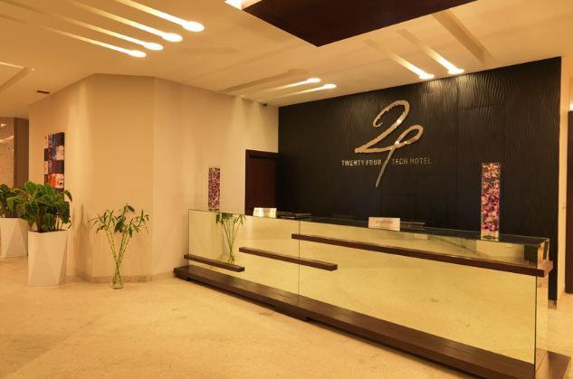 24 Tech Hotel Bangalore Exteriör bild